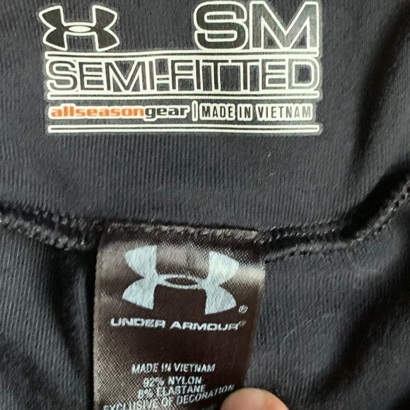 Under Armour Semi-Fitted Cropped Legging - Picture 4 of 4